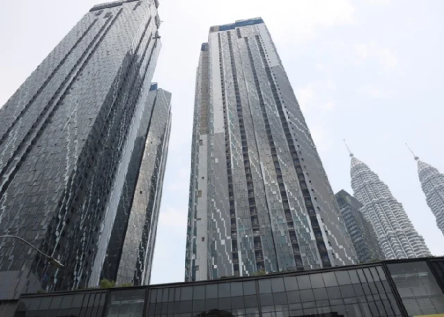 Resale: Star Residences KLCC